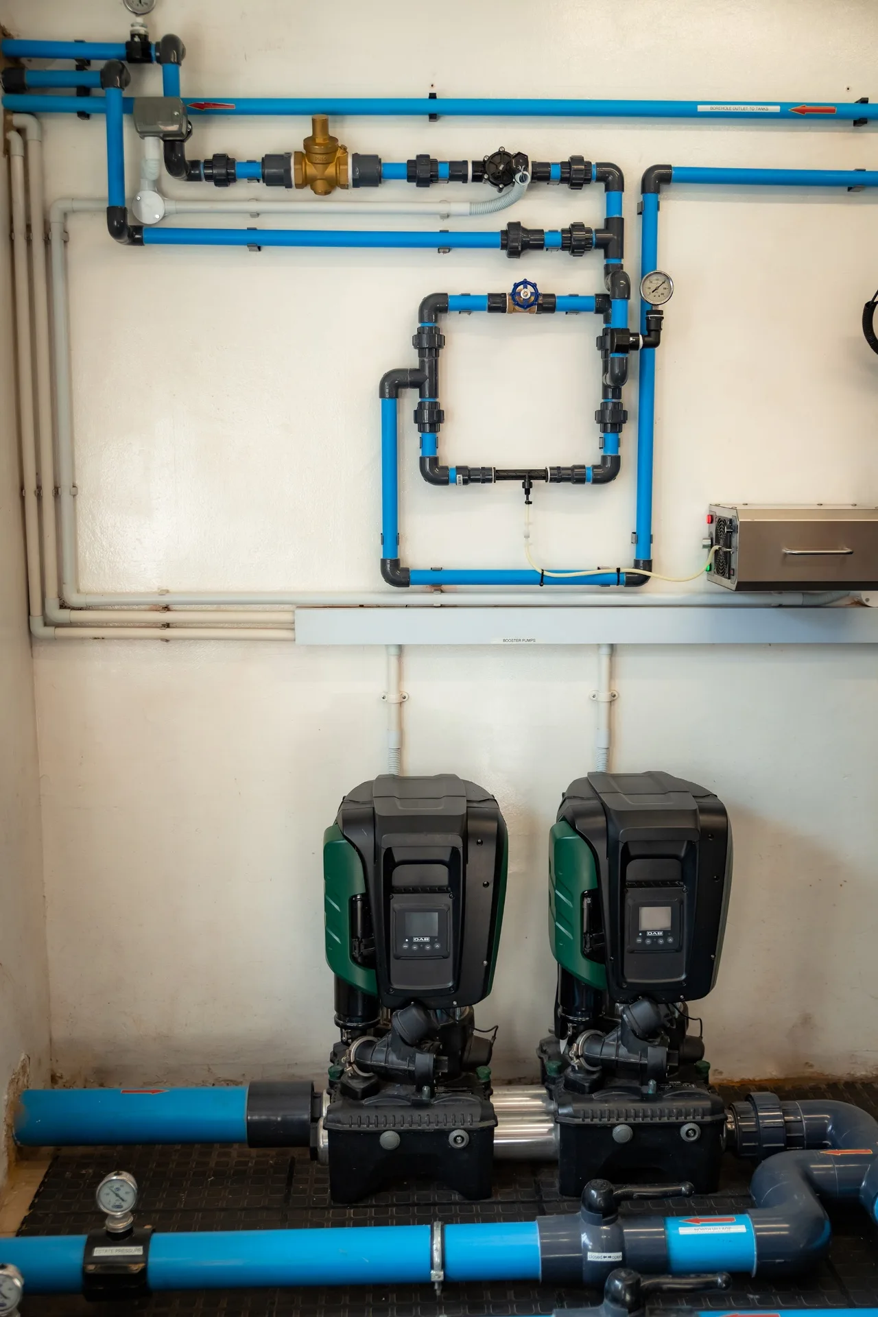 Booster pumps piping