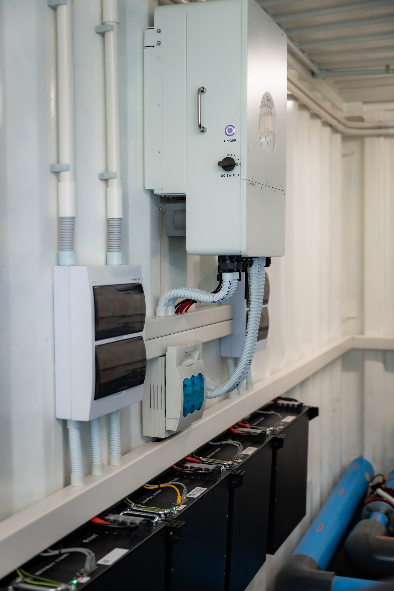 Solar inverter batteries room